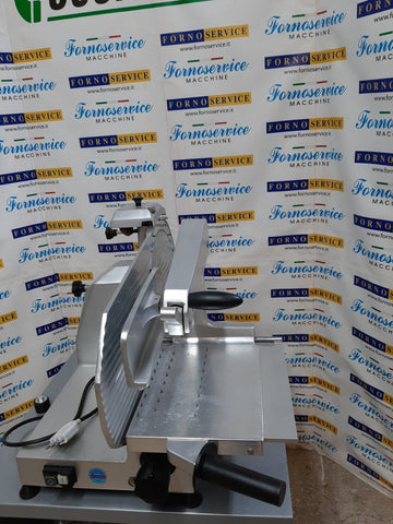 AFFETTATRICE VERTICALE ∅ 30 USATA