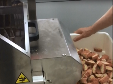 TAGLIA BISCOTTI CANTUCCI