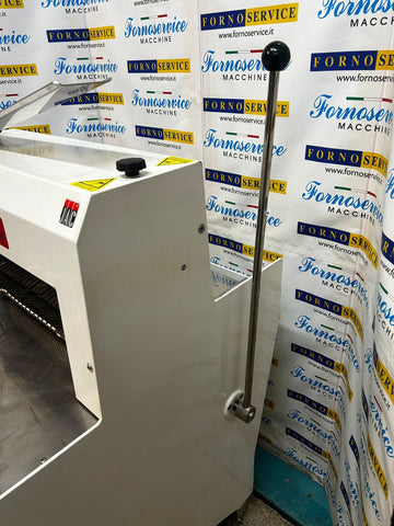 TAGLIAPANE SEMIAUTOMATICA JAC DURO USATA